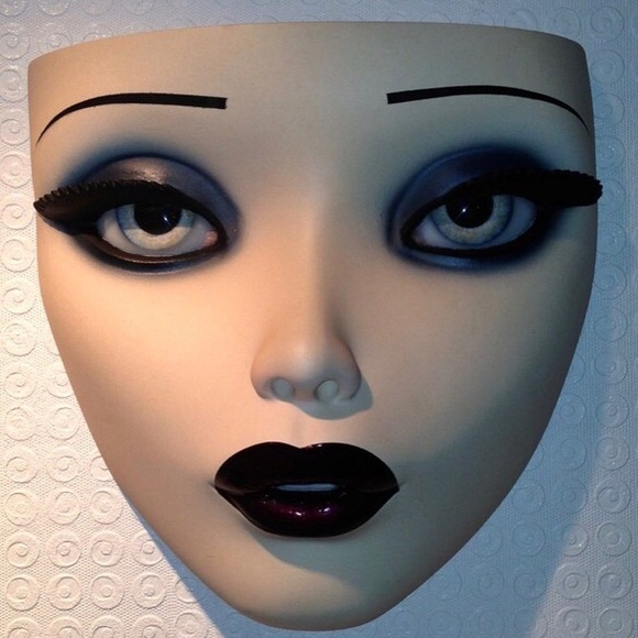 Meet your Posher, Sofia - Picture 1 of 1